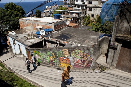 IMF warns of economic challenges to Latin America - ảnh 1